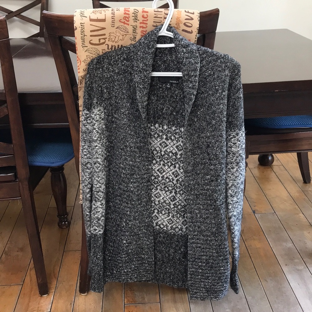 Sweater/ cardigan